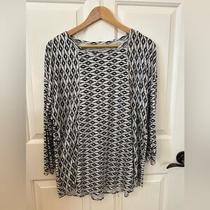 Westbound Black and White Patterned Tunic Top